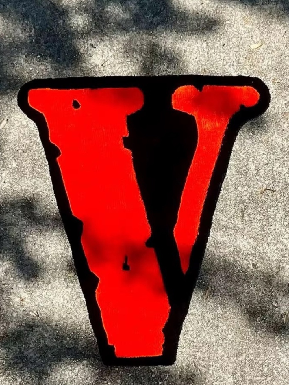 Hypebeast Statement Decor: Custom Hand-Tufted Red "Vlone" Logo Rug